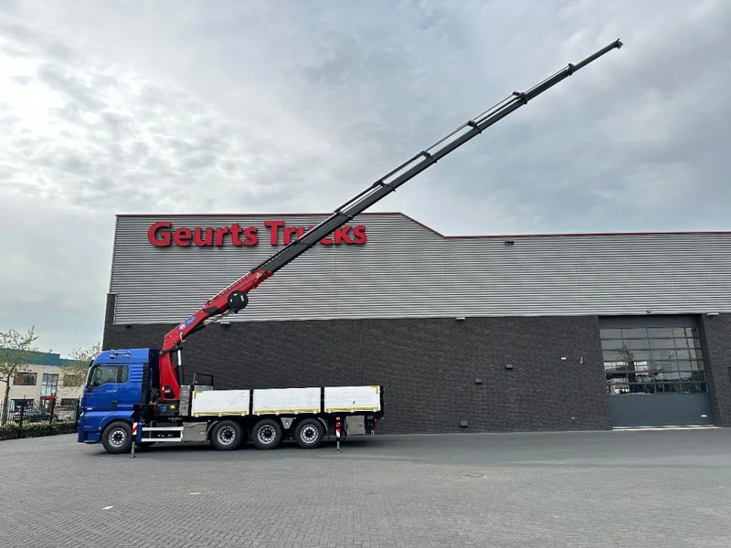 MAN TGX 33.560 8X4 TRIDEM + HMF 4020-K8 KRAAN/KRAN/CRANE/GRUA - Darus autó: 3 kép. MAN TGX 33.560 8X4 TRIDEM + HMF 4020-K8 KRAAN/KRAN/CRANE/GRUA - Darus autó: 3 kép.