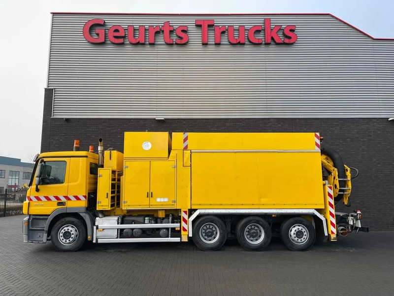 Mercedes-Benz Actros 3248 8X4 TRIDEM MTS DINO 12 SAUGBAGGER/SUCTIONEXAVATOR/GRONDZUIGER - Szippantós autó: 1 kép. Mercedes-Benz Actros 3248 8X4 TRIDEM MTS DINO 12 SAUGBAGGER/SUCTIONEXAVATOR/GRONDZUIGER - Szippantós autó: 1 kép.
