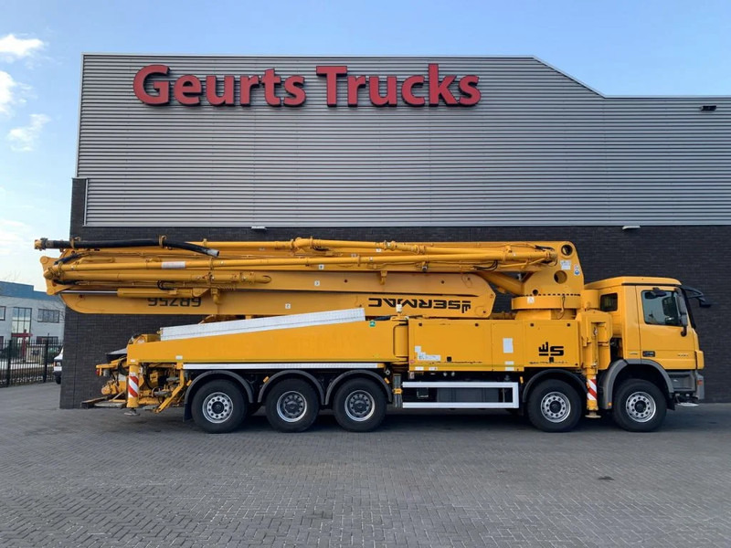 Mercedes-Benz Actros 5041 10X4 + SERMAC 6 RZ 56 METER CONCRETE PUMP - Betonpumpa: 5 kép. Mercedes-Benz Actros 5041 10X4 + SERMAC 6 RZ 56 METER CONCRETE PUMP - Betonpumpa: 5 kép.