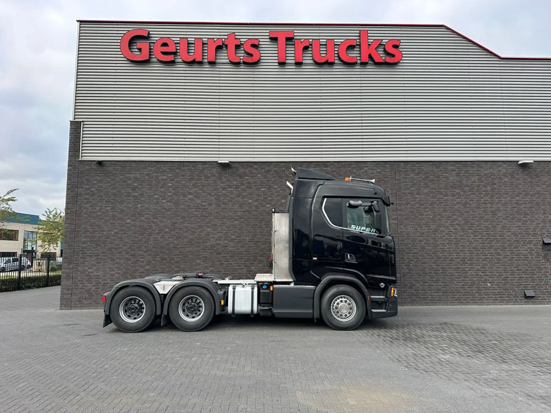 Scania S520 6X4 HEAVY DUTY TRACTOR/TREKKER/SZM - Nyergesvontató: 4 kép. Scania S520 6X4 HEAVY DUTY TRACTOR/TREKKER/SZM - Nyergesvontató: 4 kép.