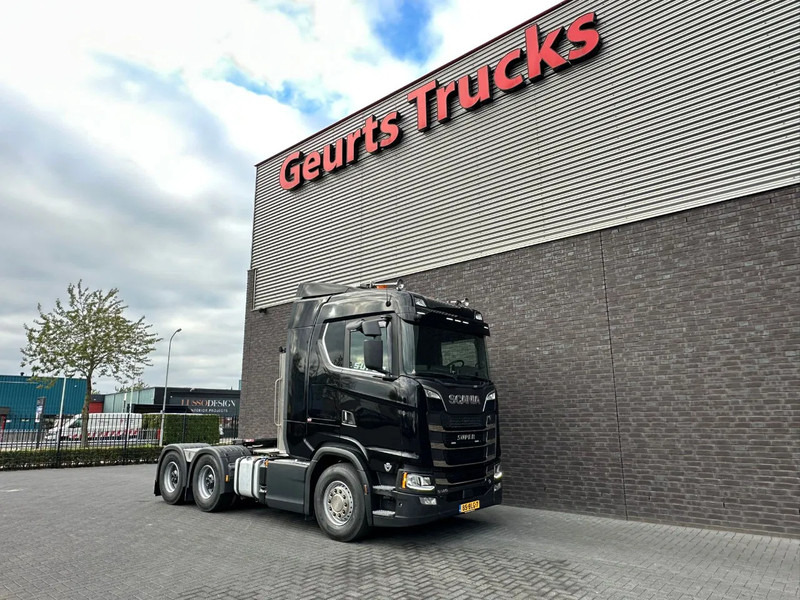 Scania S520 6X4 HEAVY DUTY TRACTOR/TREKKER/SZM - Nyergesvontató: 5 kép. Scania S520 6X4 HEAVY DUTY TRACTOR/TREKKER/SZM - Nyergesvontató: 5 kép.