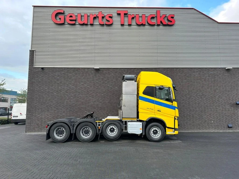 Volvo FH 16.750 8X4 HEAVY DUTY TRACTOR/SZM/TREKKER - Nyergesvontató: 4 kép. Volvo FH 16.750 8X4 HEAVY DUTY TRACTOR/SZM/TREKKER - Nyergesvontató: 4 kép.