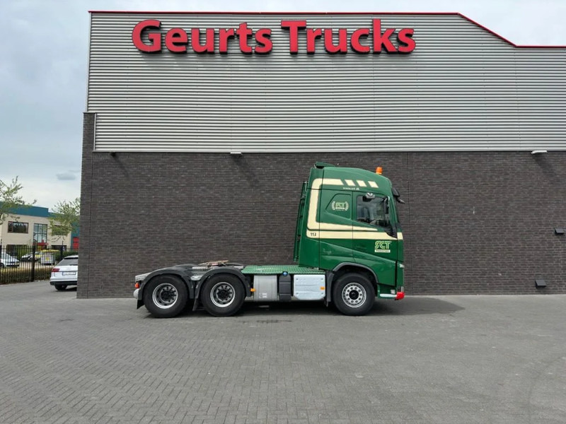 Volvo FH 500 6X4 TREKKER/TRACTOR/SZM EURO 6 HYDRAULIC - Nyergesvontató: 4 kép. Volvo FH 500 6X4 TREKKER/TRACTOR/SZM EURO 6 HYDRAULIC - Nyergesvontató: 4 kép.