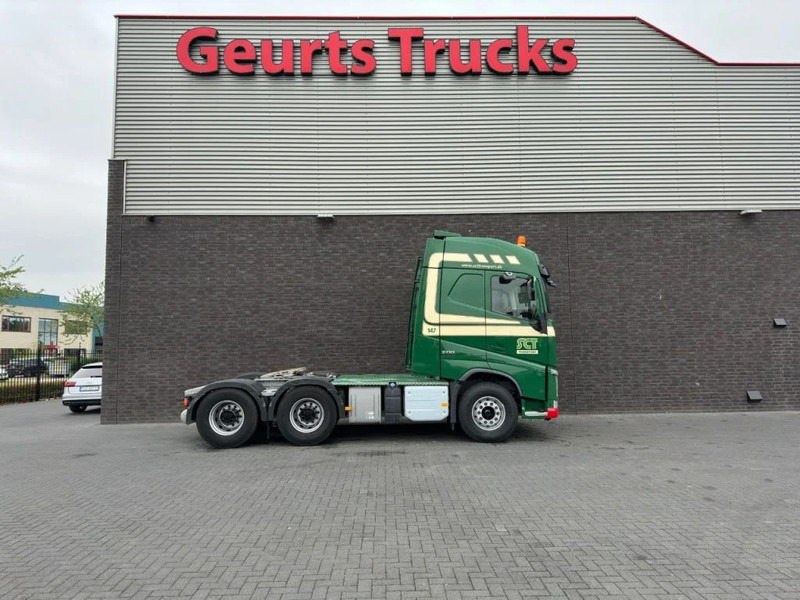 Volvo FH 500 6X4 TREKKER/TRACTOR/SZM EURO 6 HYDRAULIC - Nyergesvontató: 4 kép. Volvo FH 500 6X4 TREKKER/TRACTOR/SZM EURO 6 HYDRAULIC - Nyergesvontató: 4 kép.