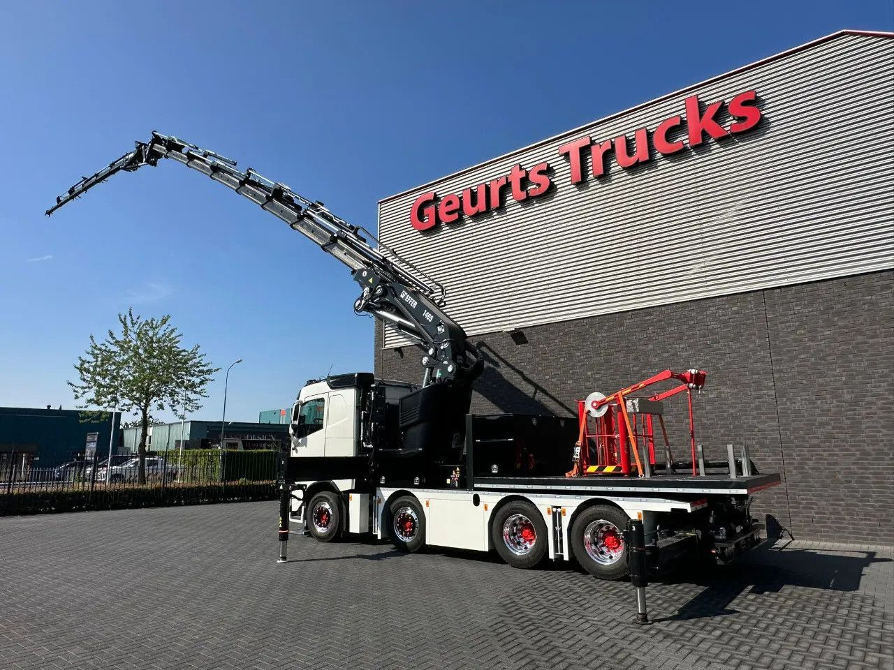 Volvo FH 540 8X4F R TREKKER / BAKWAGEN MET EFFER 1405/ - Nyergesvontató: 3 kép. Volvo FH 540 8X4F R TREKKER / BAKWAGEN MET EFFER 1405/ - Nyergesvontató: 3 kép.