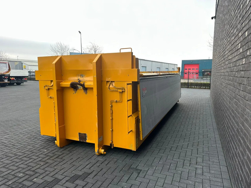 Piet Ruizeveld AFZET CONTAINER KIPPER SYSTEEM HAAK EN KABEL - Tengeri konténer: 4 kép. Piet Ruizeveld AFZET CONTAINER KIPPER SYSTEEM HAAK EN KABEL - Tengeri konténer: 4 kép.