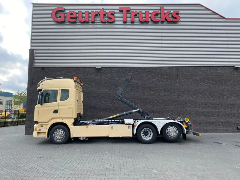 Scania R450 6X2 + PALFINGER HAAKARMSYSTEEM/ABROLLKIPPER/HOOKLIFT - Horgos rakodó teherautó: 1 kép. Scania R450 6X2 + PALFINGER HAAKARMSYSTEEM/ABROLLKIPPER/HOOKLIFT - Horgos rakodó teherautó: 1 kép.