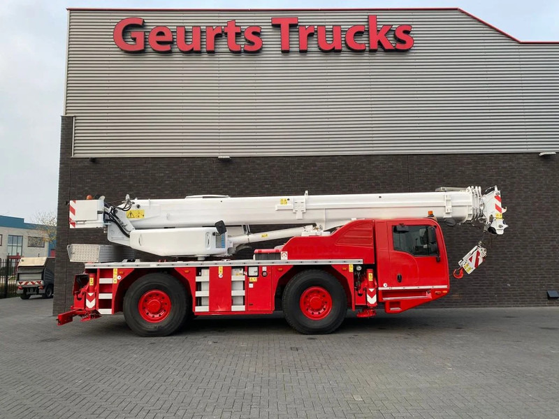 Terex AC40/2L KRAAN/KRAN/CRANE/GRUA - Terepjáró autódaru: 4 kép. Terex AC40/2L KRAAN/KRAN/CRANE/GRUA - Terepjáró autódaru: 4 kép.