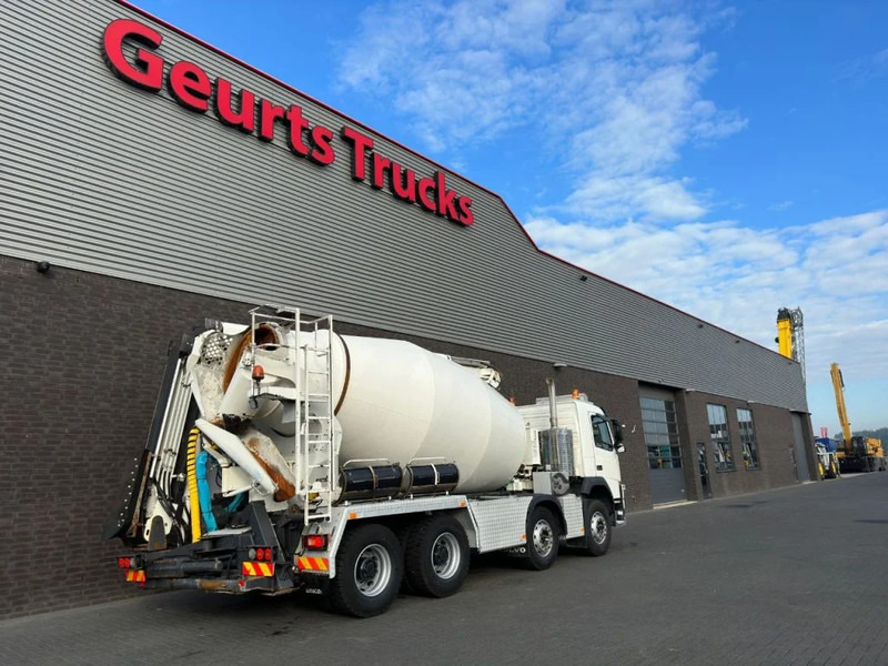 Volvo FM 410 8X4 + STETTER 9 M3 MIXER/MISCHER + THEAM 15 M TRANSPORTBAND/BELT - Betonmixer: 5 kép. Volvo FM 410 8X4 + STETTER 9 M3 MIXER/MISCHER + THEAM 15 M TRANSPORTBAND/BELT - Betonmixer: 5 kép.
