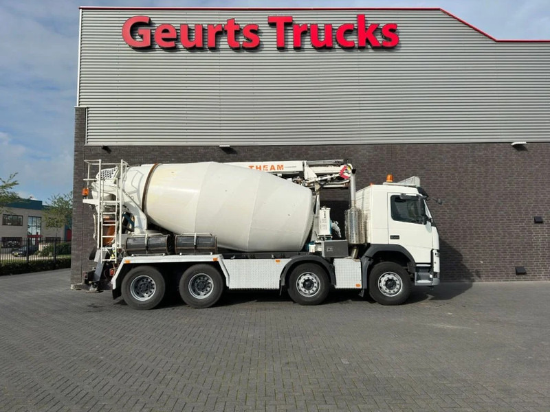 Volvo FM 410 8X4 + STETTER 9 M3 MIXER/MISCHER + THEAM 15 M TRANSPORTBAND/BELT - Betonmixer: 4 kép. Volvo FM 410 8X4 + STETTER 9 M3 MIXER/MISCHER + THEAM 15 M TRANSPORTBAND/BELT - Betonmixer: 4 kép.