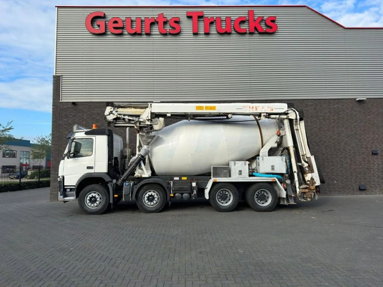 Volvo FM 410 8X4 + STETTER 9 M3 MIXER/MISCHER + THEAM - Betonmixer: 1 kép. Volvo FM 410 8X4 + STETTER 9 M3 MIXER/MISCHER + THEAM - Betonmixer: 1 kép.