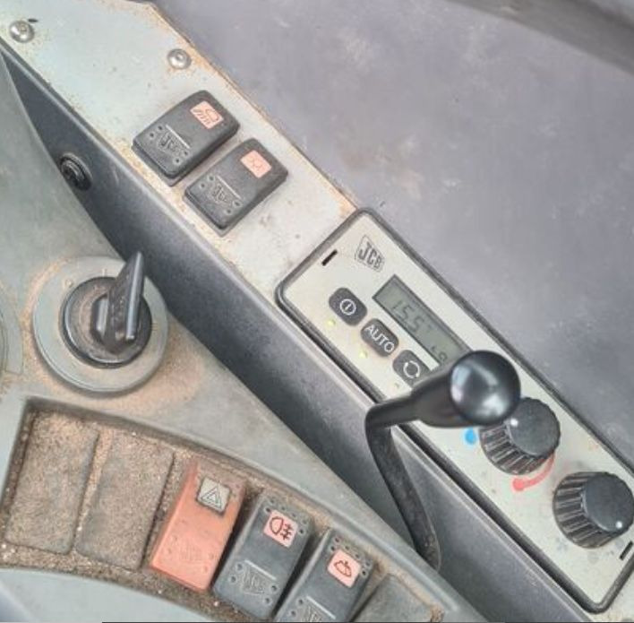 JCB JS 160 W - Kotrógép: 4 kép. JCB JS 160 W - Kotrógép: 4 kép.