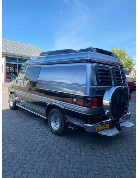 Chevrolet CAMPER CHEVY VAN 20D GLOBEMASTER.. V8 Diesel autom. - Lakóautó: 5 kép. Chevrolet CAMPER CHEVY VAN 20D GLOBEMASTER.. V8 Diesel autom. - Lakóautó: 5 kép.
