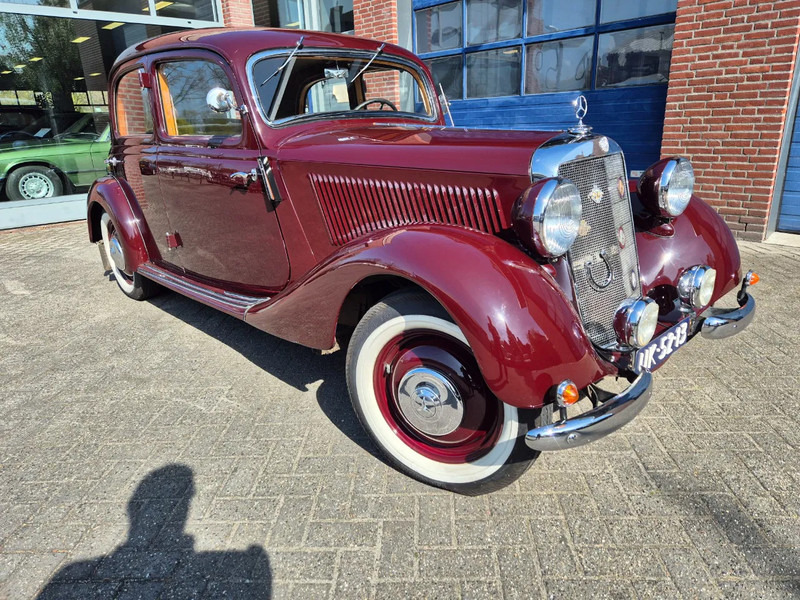 Mercedes-Benz 170 A.. Sindelfinger Karosserie - Szedán: 1 kép. Mercedes-Benz 170 A.. Sindelfinger Karosserie - Szedán: 1 kép.