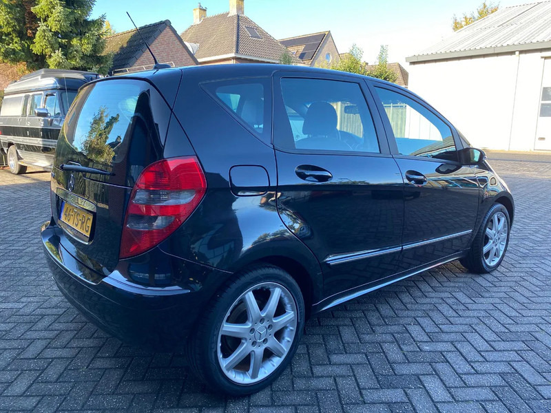 Mercedes-Benz A-Klasse 170 Automaat,Avantgarde. - Autó: 3 kép. Mercedes-Benz A-Klasse 170 Automaat,Avantgarde. - Autó: 3 kép.