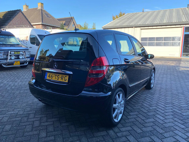Mercedes-Benz A-Klasse 170 Automaat,Avantgarde. - Autó: 4 kép. Mercedes-Benz A-Klasse 170 Automaat,Avantgarde. - Autó: 4 kép.