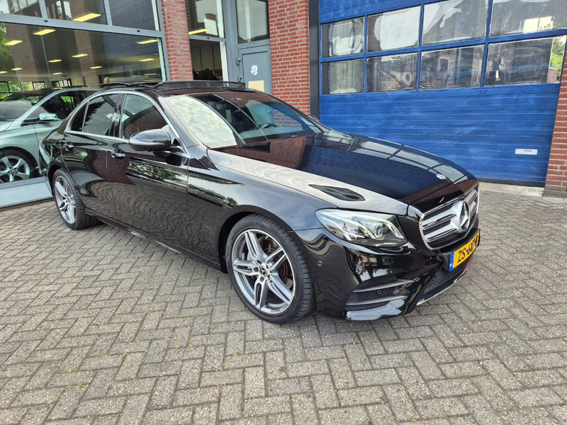 Mercedes-Benz E-Klasse E220 D Automatic AMG.plus Edition - Szedán: 2 kép. Mercedes-Benz E-Klasse E220 D Automatic AMG.plus Edition - Szedán: 2 kép.