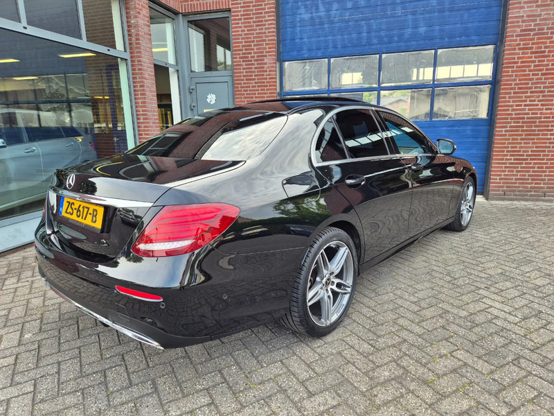 Mercedes-Benz E-Klasse E220 D Automatic AMG.plus Edition - Autó: 3 kép. Mercedes-Benz E-Klasse E220 D Automatic AMG.plus Edition - Autó: 3 kép.