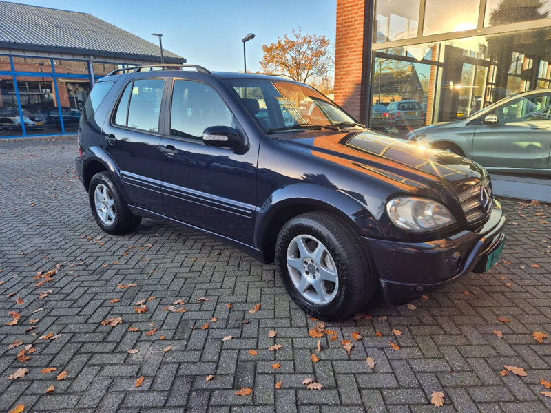 Mercedes-Benz ML. 320 autom AMG.nieuwe APK - Autó: 2 kép. Mercedes-Benz ML. 320 autom AMG.nieuwe APK - Autó: 2 kép.