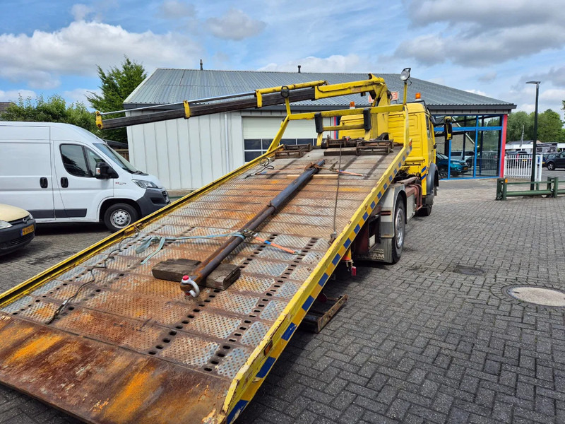 Mercedes-Benz SK 1420 afzetbak.kraan.lier..... Bergingswagen - Vontató: 3 kép. Mercedes-Benz SK 1420 afzetbak.kraan.lier..... Bergingswagen - Vontató: 3 kép.