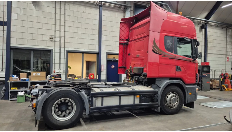 Scania R114-380pk...... manual gearbox .airco - Nyergesvontató: 5 kép. Scania R114-380pk...... manual gearbox .airco - Nyergesvontató: 5 kép.