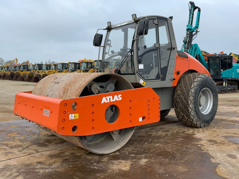 Atlas AW1120 - Henger: 3 kép. Atlas AW1120 - Henger: 3 kép.
