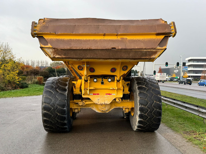 BELL B45E - Csuklós dömper: 4 kép. BELL B45E - Csuklós dömper: 4 kép.