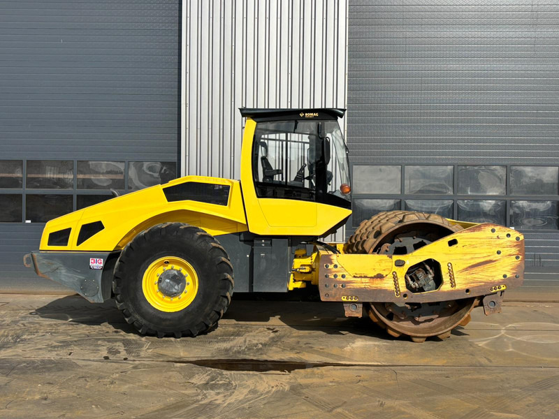 Henger Bomag BW219PDH-5: 7 kép.