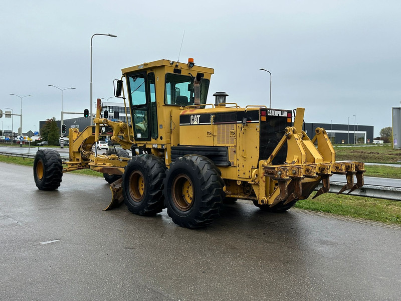 Caterpillar 14H - Gréder: 3 kép. Caterpillar 14H - Gréder: 3 kép.