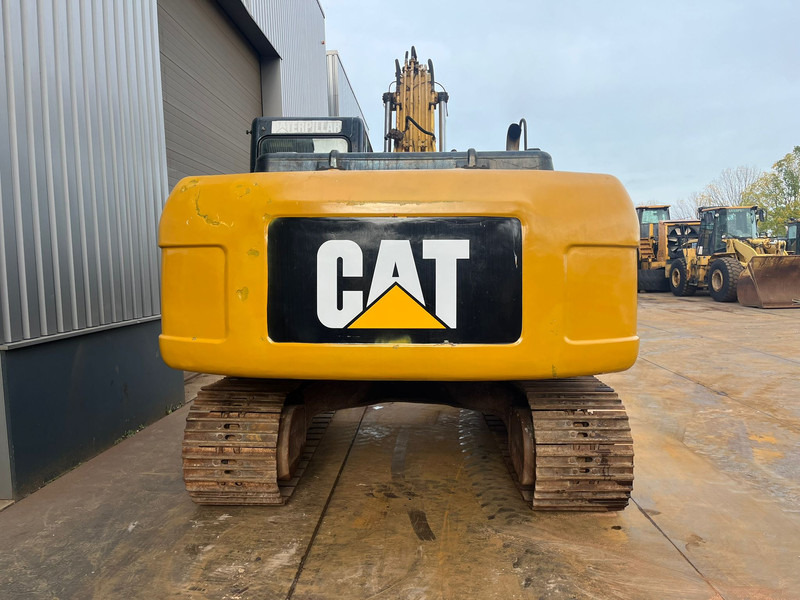Caterpillar 320D - bucket with teeth - Lánctalpas kotró: 4 kép. Caterpillar 320D - bucket with teeth - Lánctalpas kotró: 4 kép.