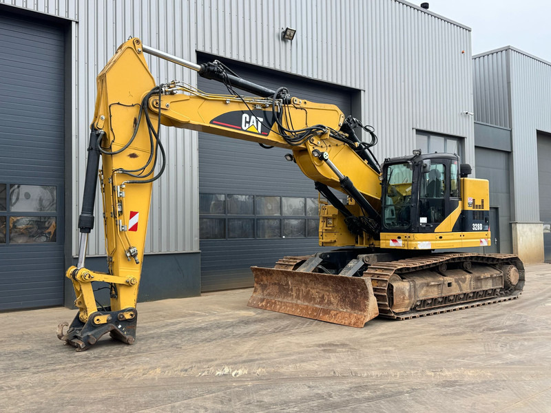 Caterpillar 328D LCR / QC CW45S - 4690 hours - Lánctalpas kotró: 2 kép. Caterpillar 328D LCR / QC CW45S - 4690 hours - Lánctalpas kotró: 2 kép.