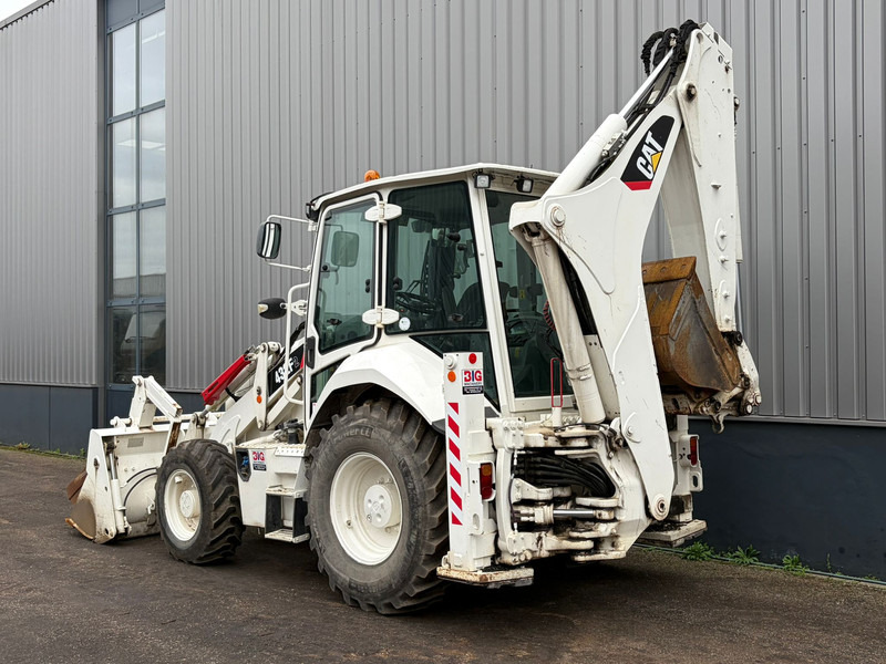 Caterpillar 432F2 - Kotrórakodó: 3 kép. Caterpillar 432F2 - Kotrórakodó: 3 kép.