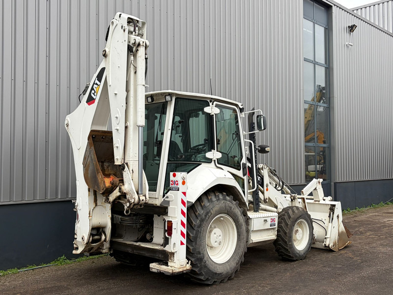 Caterpillar 432F2 - Kotrórakodó: 5 kép. Caterpillar 432F2 - Kotrórakodó: 5 kép.