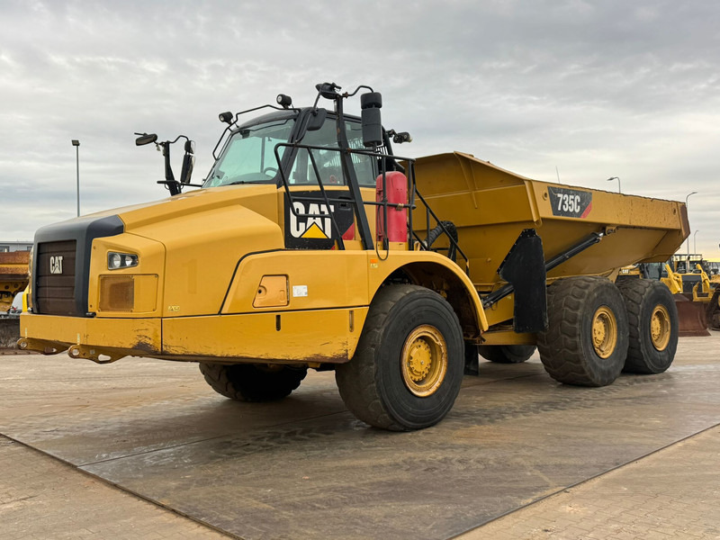 Caterpillar 735C - CAT Rebuild transmission - Csuklós dömper: 2 kép. Caterpillar 735C - CAT Rebuild transmission - Csuklós dömper: 2 kép.