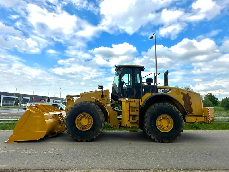 Caterpillar 980H / New Bucket - Gumikerekes homlokrakodó: 1 kép. Caterpillar 980H / New Bucket - Gumikerekes homlokrakodó: 1 kép.