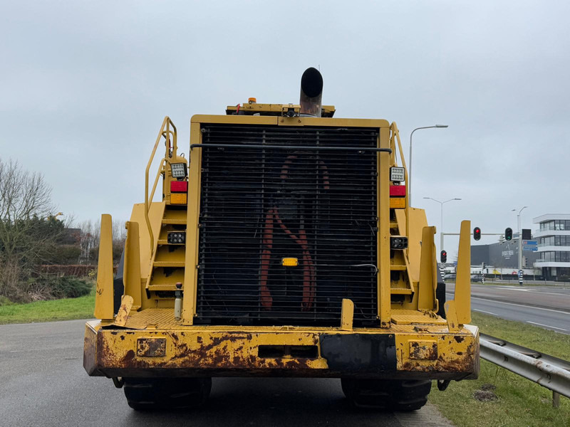 Caterpillar 988H / rebuild in 2018 / 3th function - Gumikerekes homlokrakodó: 5 kép. Caterpillar 988H / rebuild in 2018 / 3th function - Gumikerekes homlokrakodó: 5 kép.