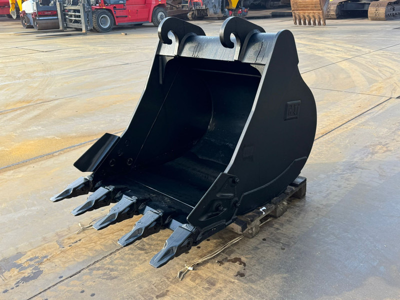 Caterpillar CW40 1200mm Bucket - Kanál: 1 kép. Caterpillar CW40 1200mm Bucket - Kanál: 1 kép.