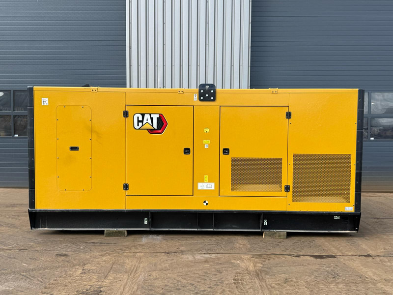 Caterpillar Caterpillar DE400E0 - C13 - 400 kVA Generator - Áramfejlesztő: 1 kép. Caterpillar Caterpillar DE400E0 - C13 - 400 kVA Generator - Áramfejlesztő: 1 kép.