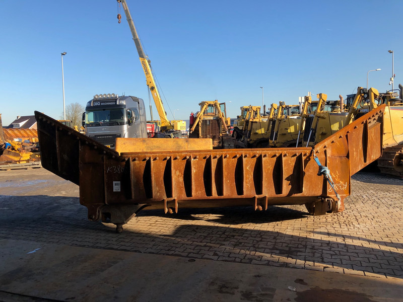 Tolólap Caterpillar D9U Blade: 11 kép.