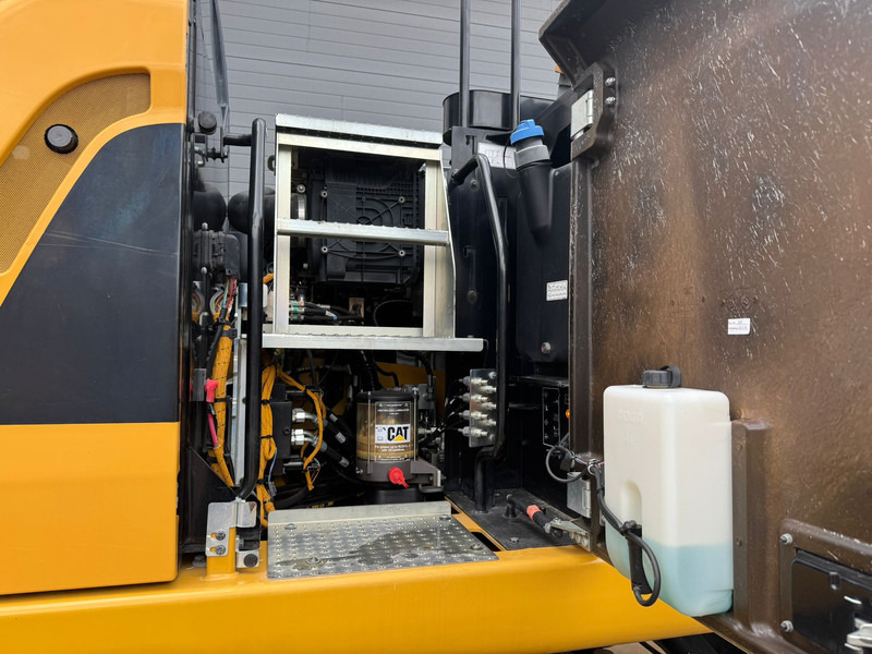 Caterpillar M320F lízing Caterpillar M320F: 14 kép. Caterpillar M320F lízing Caterpillar M320F: 14 kép.