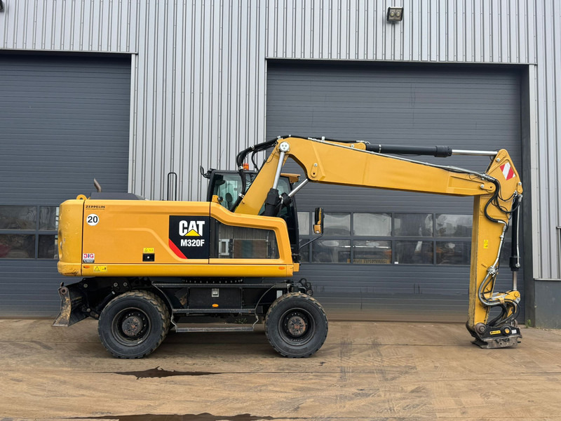 Caterpillar M320F lízing Caterpillar M320F: 6 kép. Caterpillar M320F lízing Caterpillar M320F: 6 kép.