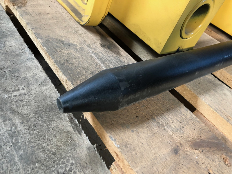 Diversen Giant GT20 190 kg breaker - Hidraulikus törőfej: 5 kép. Diversen Giant GT20 190 kg breaker - Hidraulikus törőfej: 5 kép.