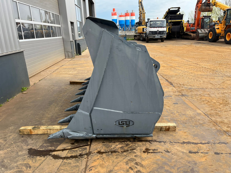 Doosan Bucket DL450-3 4700 l - Kanál: 4 kép. Doosan Bucket DL450-3 4700 l - Kanál: 4 kép.