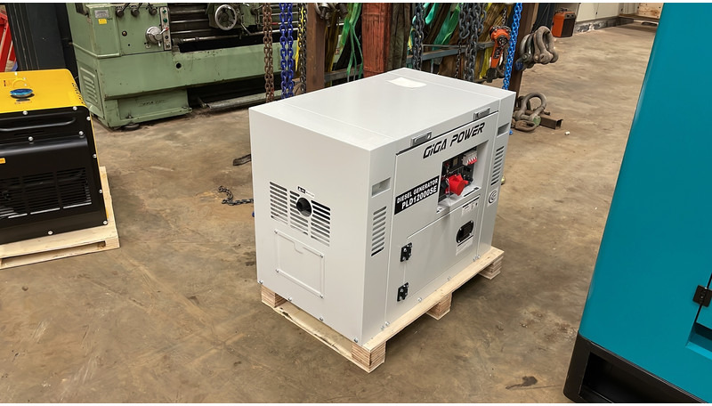 Giga power 10 kVA generator set - PLD12000SE - Áramfejlesztő: 4 kép. Giga power 10 kVA generator set - PLD12000SE - Áramfejlesztő: 4 kép.