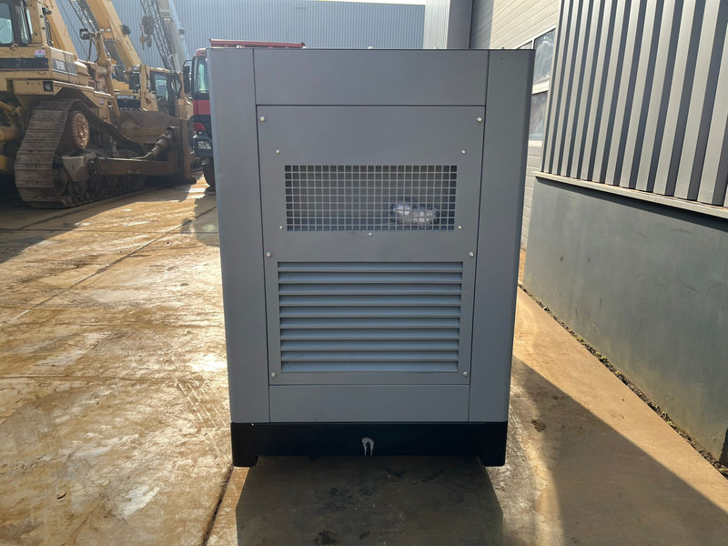 Giga power 125 kVA LT-W100GF silent generator set - Áramfejlesztő: 4 kép. Giga power 125 kVA LT-W100GF silent generator set - Áramfejlesztő: 4 kép.