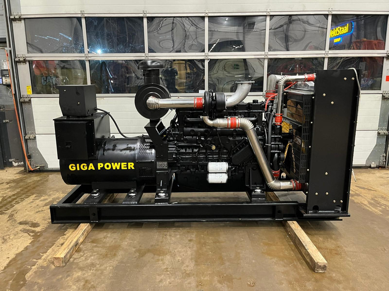 Giga power 500 KVA LT-W400GF Generator Open set - Áramfejlesztő: 1 kép. Giga power 500 KVA LT-W400GF Generator Open set - Áramfejlesztő: 1 kép.