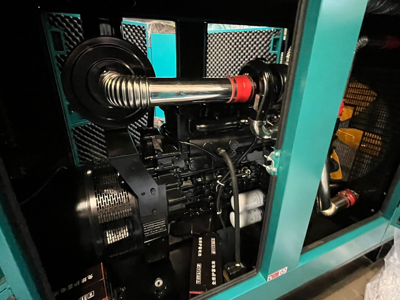 Giga power LT-W400GF 500 kVA silent generator - Áramfejlesztő: 5 kép. Giga power LT-W400GF 500 kVA silent generator - Áramfejlesztő: 5 kép.