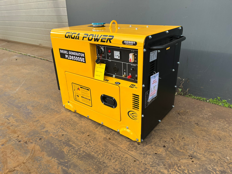 Giga power PLD8500SE 8 kVA silent generator - Áramfejlesztő: 2 kép. Giga power PLD8500SE 8 kVA silent generator - Áramfejlesztő: 2 kép.