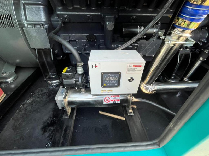 Giga power RT-W800GF 1000 kVA silent generator - Áramfejlesztő: 5 kép. Giga power RT-W800GF 1000 kVA silent generator - Áramfejlesztő: 5 kép.