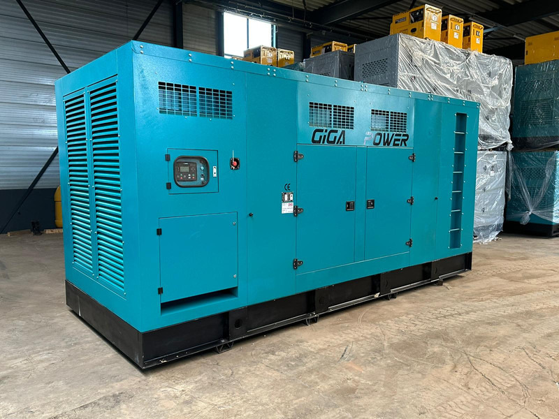 Giga power RT-W800GF 1000 kVA silent generator - Áramfejlesztő: 3 kép. Giga power RT-W800GF 1000 kVA silent generator - Áramfejlesztő: 3 kép.